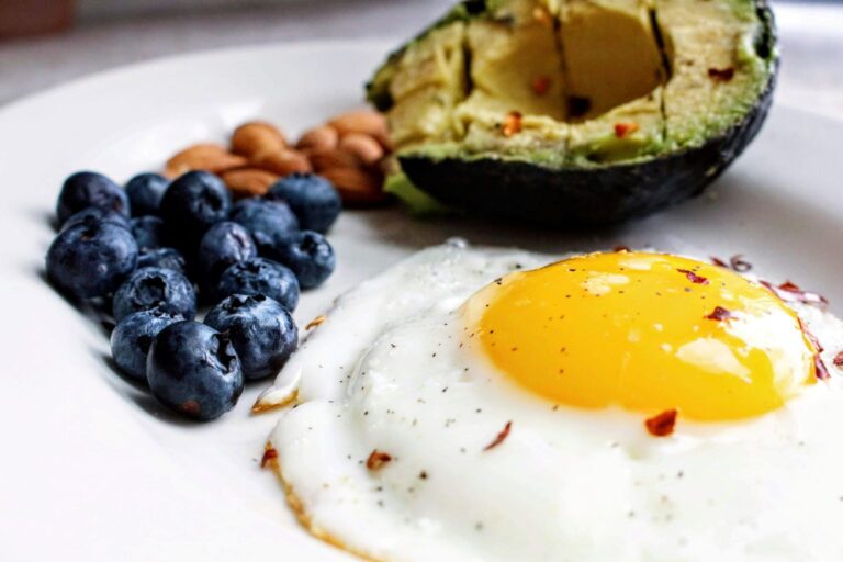difference between keto and paleo